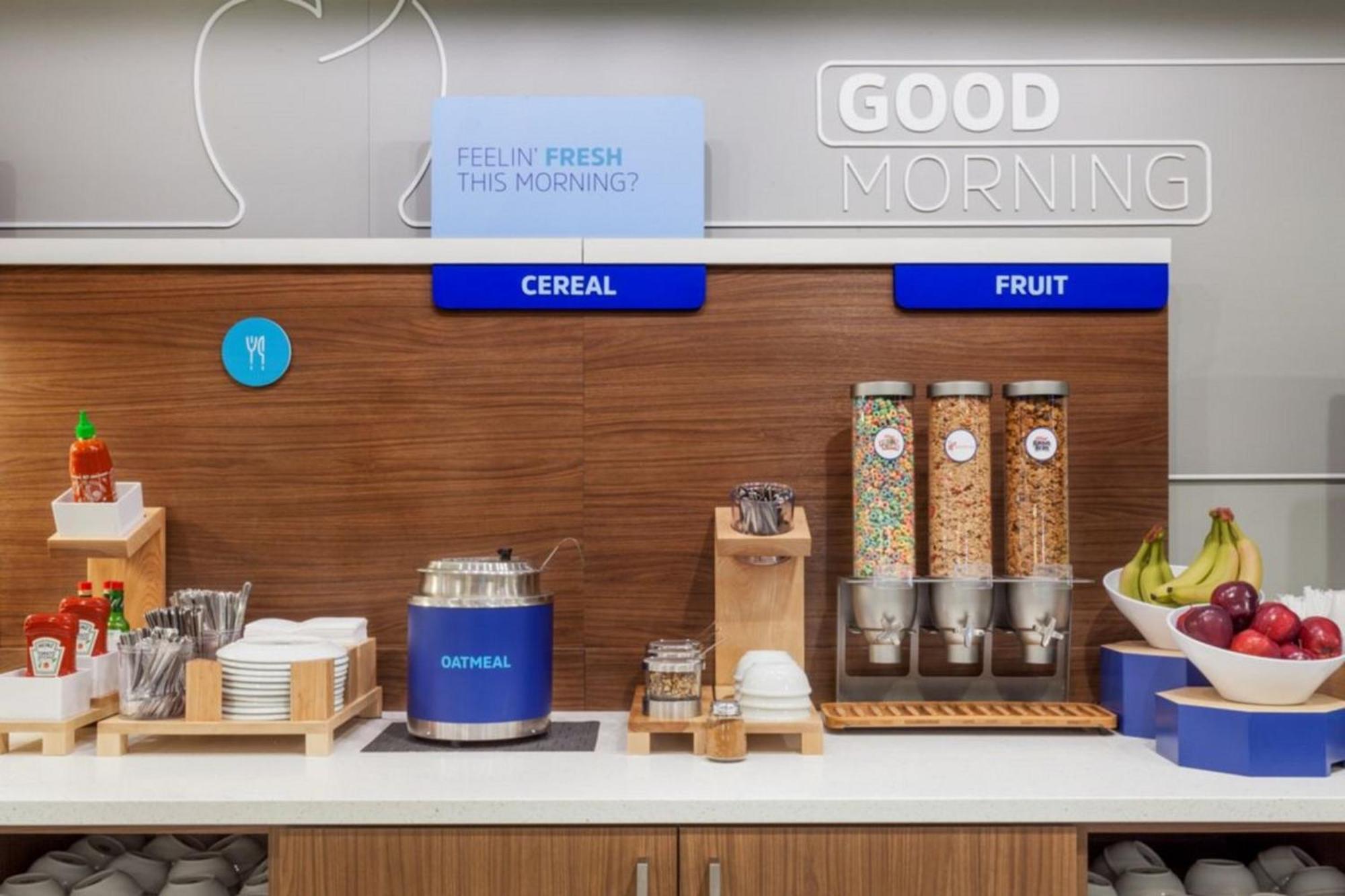 Holiday Inn Express & Suites Austin Airport East By Ihg Dış mekan fotoğraf