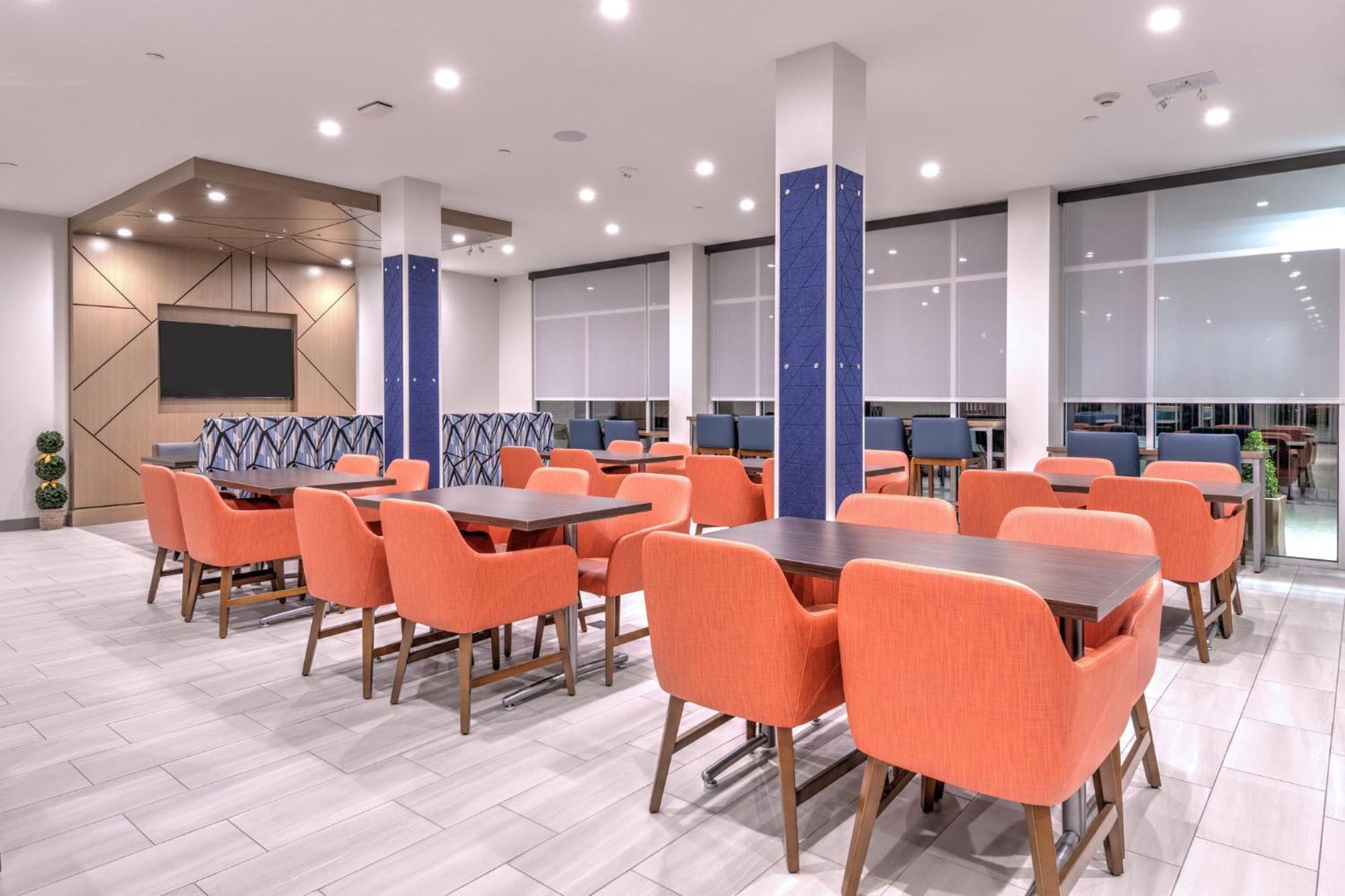 Holiday Inn Express & Suites Austin Airport East By Ihg Dış mekan fotoğraf