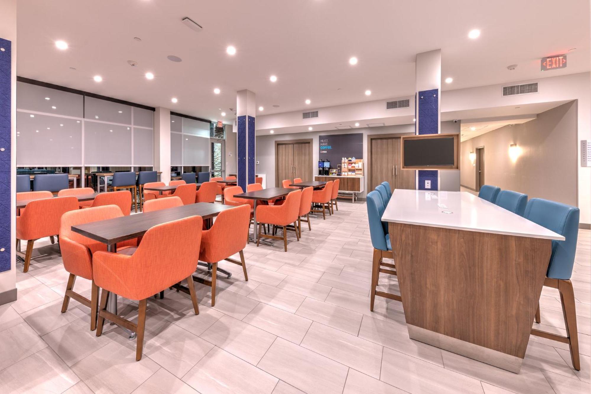 Holiday Inn Express & Suites Austin Airport East By Ihg Dış mekan fotoğraf