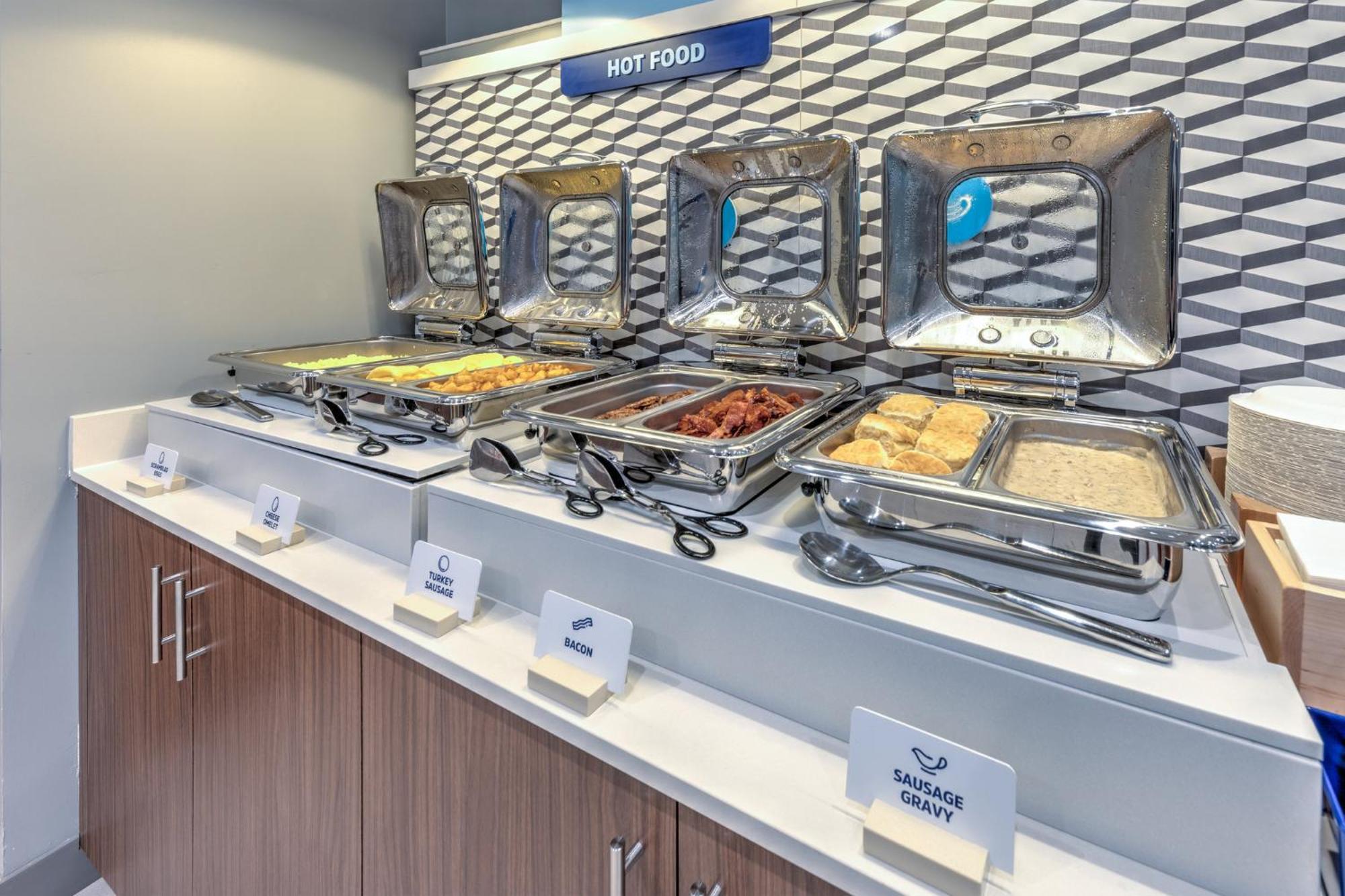 Holiday Inn Express & Suites Austin Airport East By Ihg Dış mekan fotoğraf