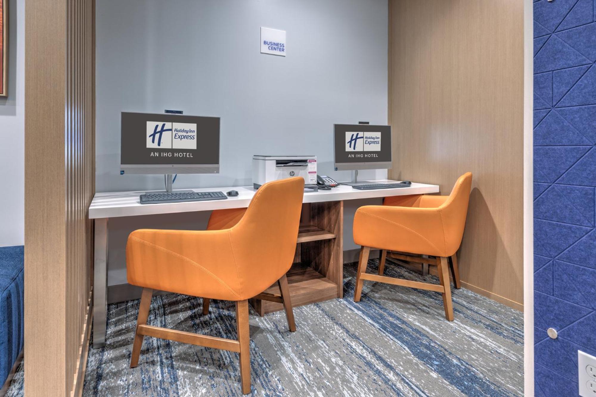 Holiday Inn Express & Suites Austin Airport East By Ihg Dış mekan fotoğraf