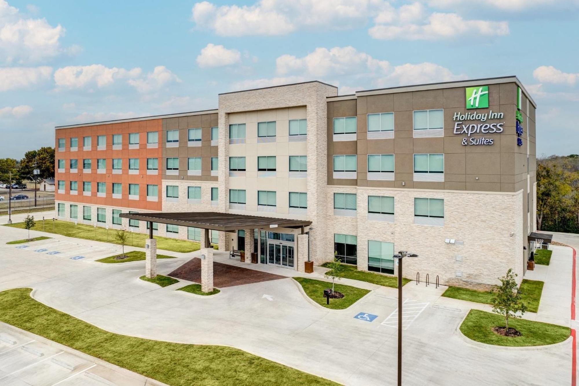 Holiday Inn Express & Suites Austin Airport East By Ihg Dış mekan fotoğraf