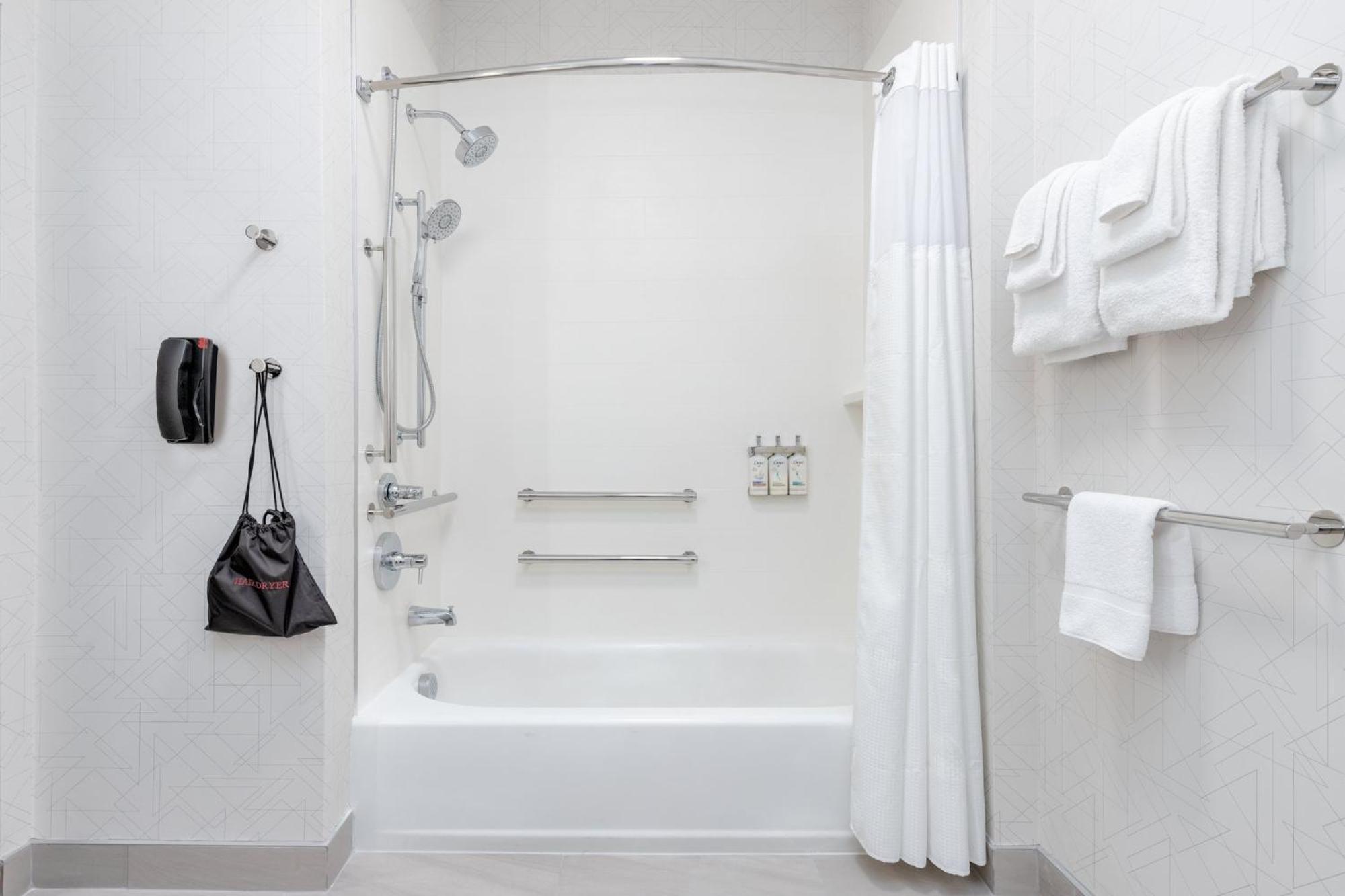 Holiday Inn Express & Suites Austin Airport East By Ihg Dış mekan fotoğraf